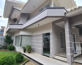 Casa com 270m², 3 dormitórios, Sim suíte, 2 vagas, no bairro Jardim  América em Marau