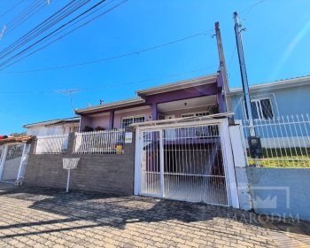 Casa com 153m², 3 dormitórios, Nao suíte, 1 vaga, no bairro Alberto Borella em Marau