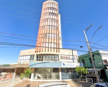 Salas/Conjuntos com 72m², Nao suíte, no bairro Centro em Marau