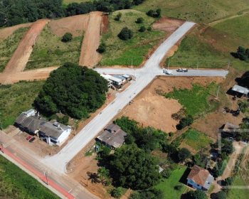 Terreno com 318m², Nao suíte, no bairro Loteamento Trentin em Marau