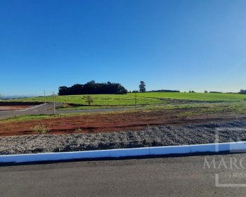 Terreno com 310m², Nao suíte, no bairro Loteamento Residencial Villagio em Marau