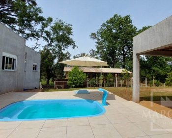 Sítio com 180m², 3 dormitórios, Nao suíte, 2 vagas, no bairro Interior Comunidade em Marau