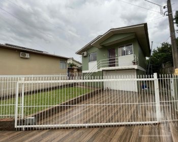 Casa com 70m², 3 dormitórios, Nao suíte, 1 vaga, no bairro Lot. Jardim do Sol em Marau