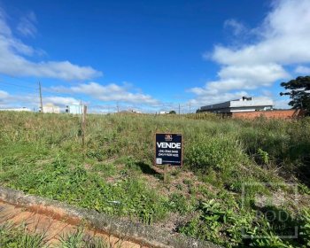 Terreno com 311m², Nao suíte, no bairro Loteamento Villa Bella em Marau