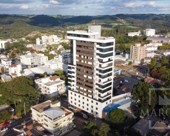 Apartamento com 153m², 3 dormitórios, Sim suíte, 1 vaga, no bairro Centro em Marau