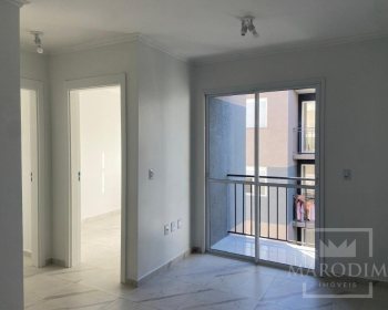 Apartamento com 56m², 2 dormitórios, Nao suíte, 1 vaga, no bairro Loteamento Santorini em Marau