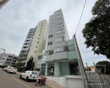 Apartamento com 112m², 3 dormitórios, Nao suíte, 1 vaga, no bairro Centro em Marau