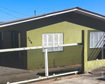 Casa com 94m², Nao suíte, no bairro Facchini em Marau