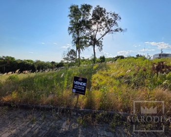 Terreno com 537m², Nao suíte, no bairro Loteamento Bela Vista em Marau