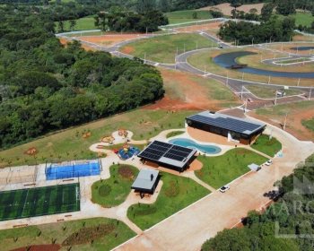 Terreno em Condomínio com 1117m², Nao suíte, no bairro Villa Consant em Marau